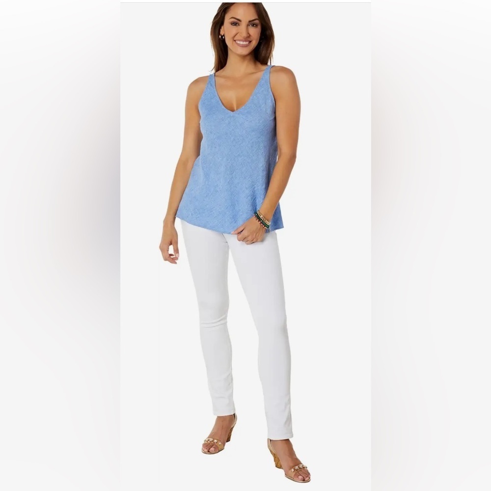New! Lilly Pulitzer XL sea salt blue Florin sleeveless linen top.